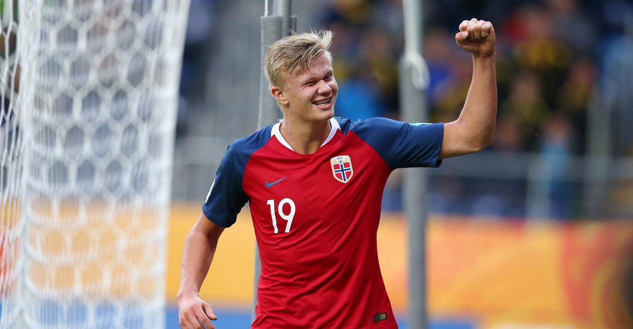 小孩哥！17岁卡尔成为欧冠最年轻连续3场进球球员