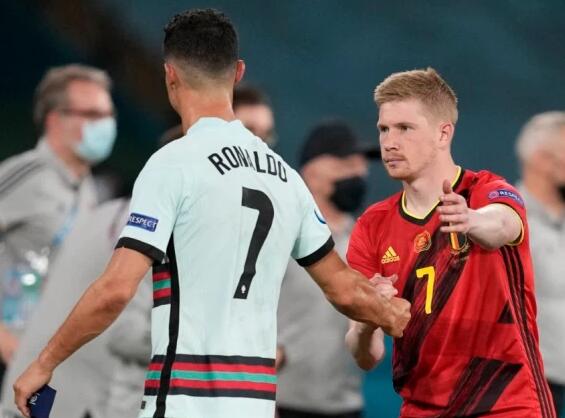 2025环足奖各大奖项最终提名公布，颁奖典礼于12月28日进行（2025环足奖各奖项终选名单出炉，颁奖典礼12月28日举行）