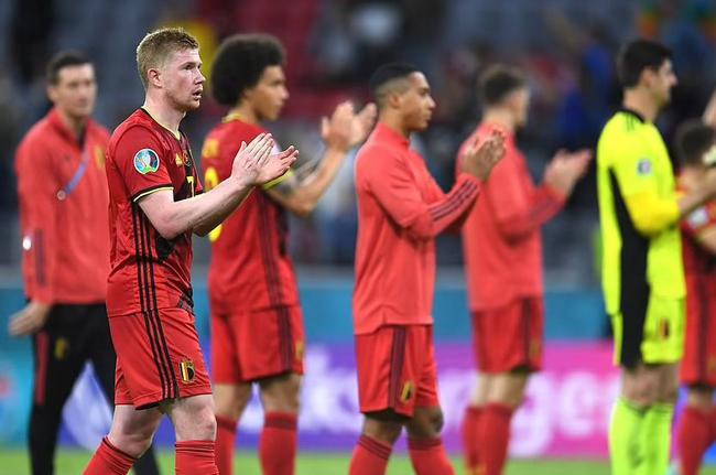 法兰克福主帅：战巴萨将面临苦战；必须集体对亚马尔进行防守